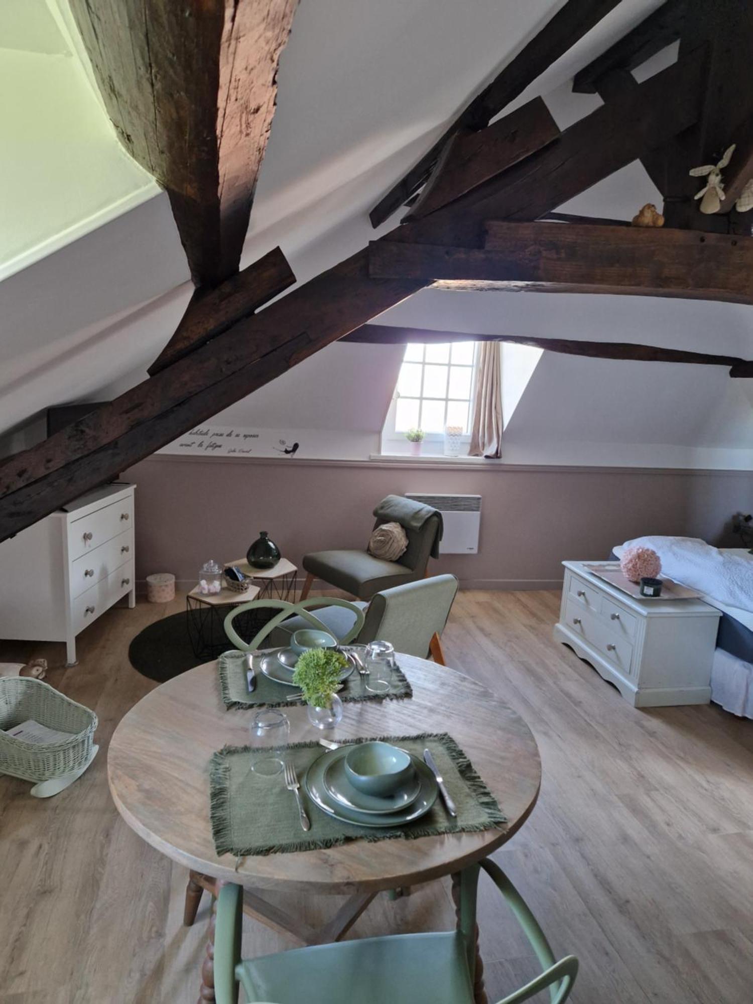 D'Anciennes "Chambres De Bonnes" オンフルール エクステリア 写真